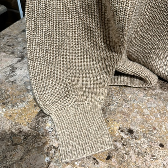 Jessica Simpson Sweater - Picture 11 of 11